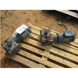(2) ELETRIC MOTORS W/GEAR BOX