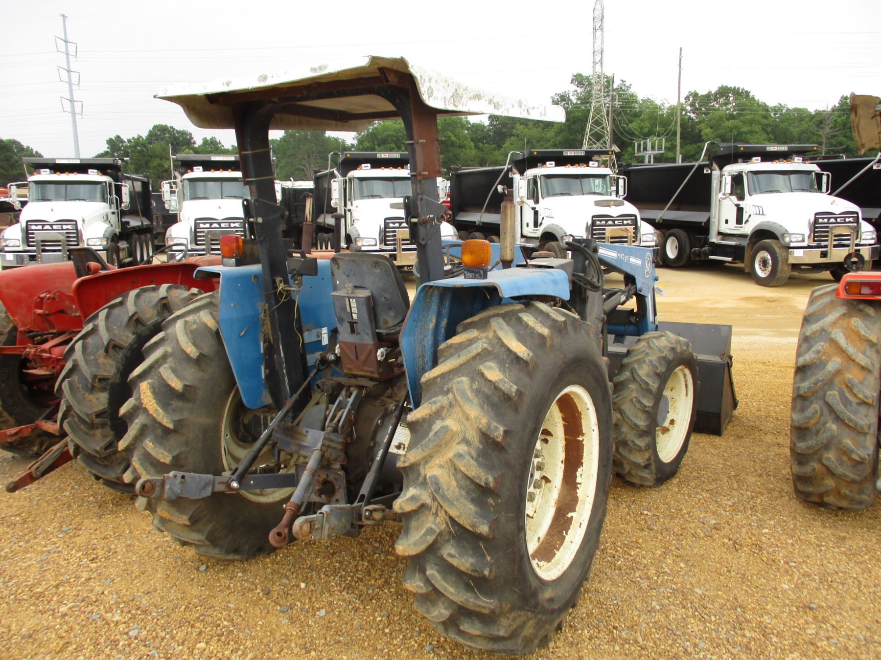 FORD 4630 FARM TRACTOR, VIN/SN092545B 3 PTH, PTO, 2446 BUSH HOG
