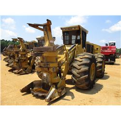 2015 TIGERCAT 724G FELLER BUNCHER, VIN/SN:7243203 - TIGERCAT SW5702 SAW HEAD, ECAB W/AC, 30.5L-32 TI