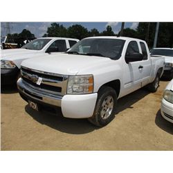 2010 CHEVROLET 1500 PICK UP, VIN/SN:1GCSKSE30AZ274121 - 4X4, EXTENDED CAB, V8 GAS ENGINE, A/T, ODOME