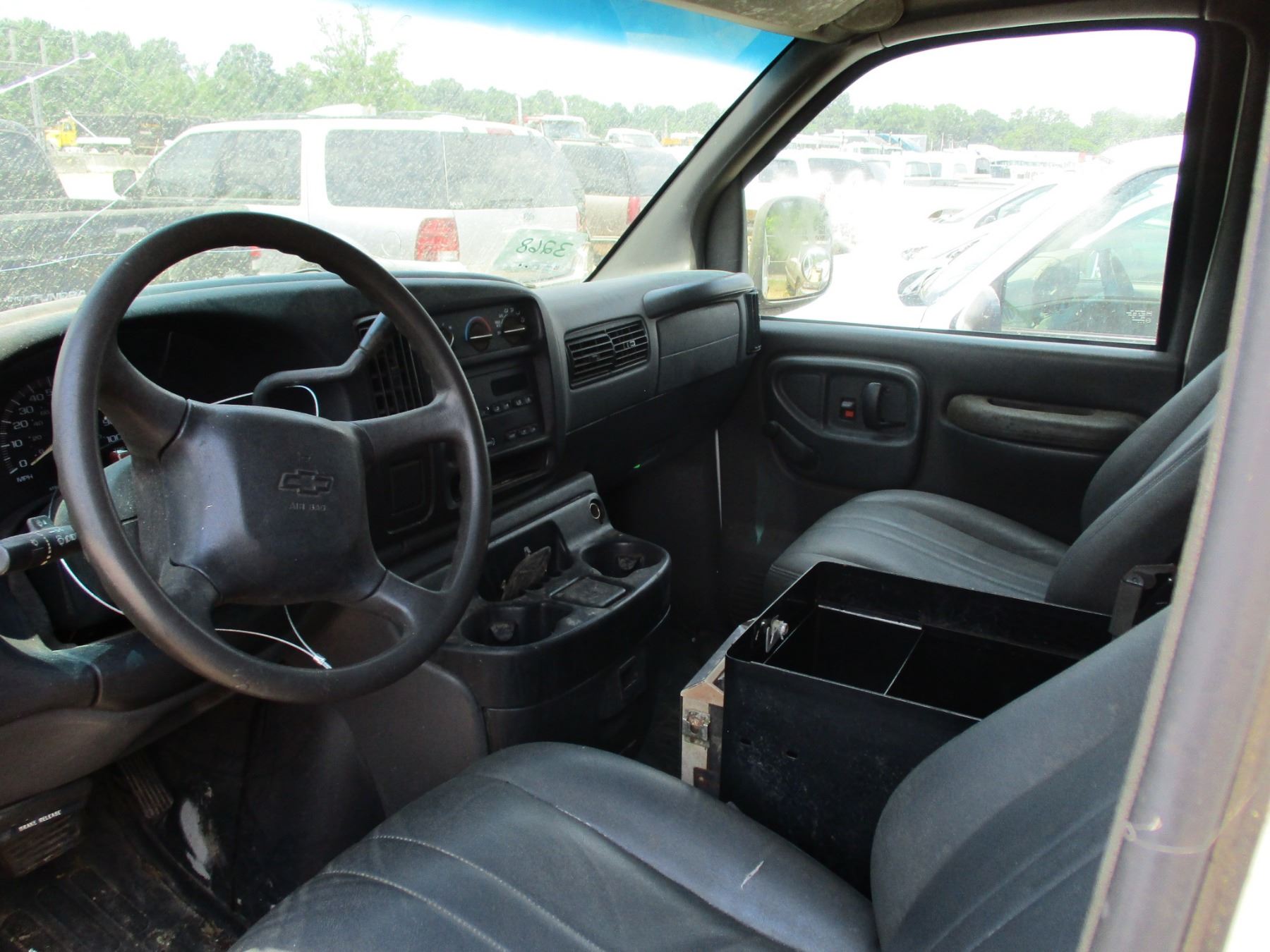 2002 Chevrolet 3500 Express Cargo Van Vin Sn