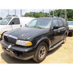 2002 LINCOLN NAVAGATOR SUV, VIN/SN:5LMEU27R42LJ14278 - GAS ENGINE, A/T