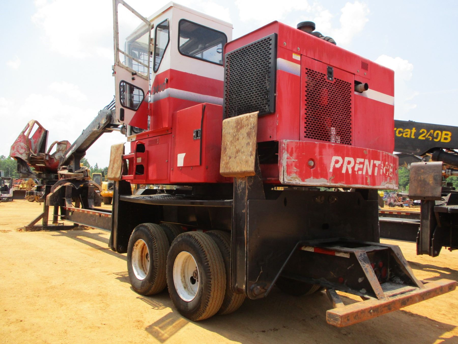 PRENTICE 2410 LOG LOADER, VIN/SN:63166 - ECAB W/AC, CTR DELIMBER, MTD ...