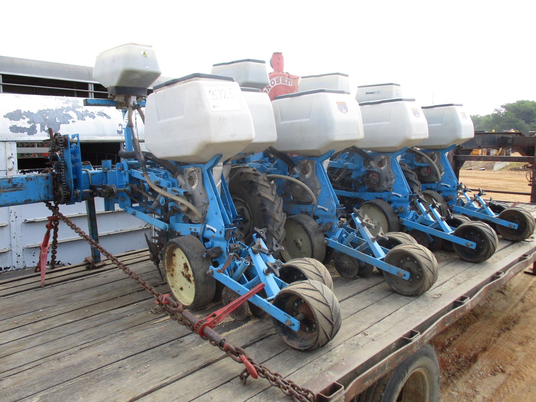 MONOSEM 4 ROW TWIN ROW PLANTER J.M. Wood Auction Company, Inc.