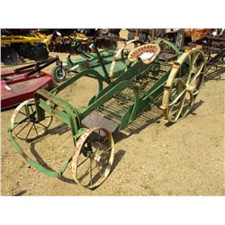 DOWER PEANUT HARVESTER