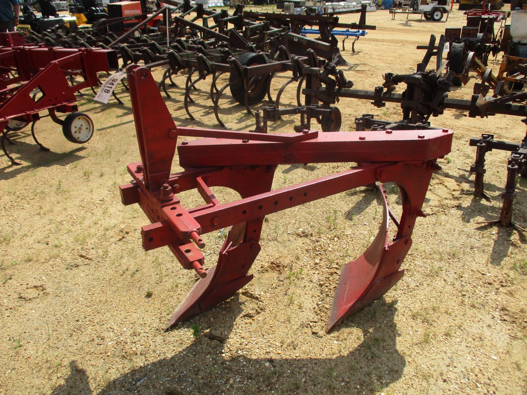 2 ROW BOTTOM PLOW