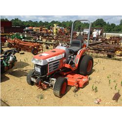 KUBOTA B7300 FARM TRACTOR, VIN/SN:11382 - 4WD, 3 PTH, PTO, 60" MOWER, DIESEL ENGINE, ROLL BACK