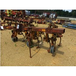 2 ROW CULTIVATOR