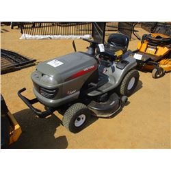 CRAFTMAN LT2000 RIDING LAWN MOWER, VIN/SN:040504D007958 - 42"