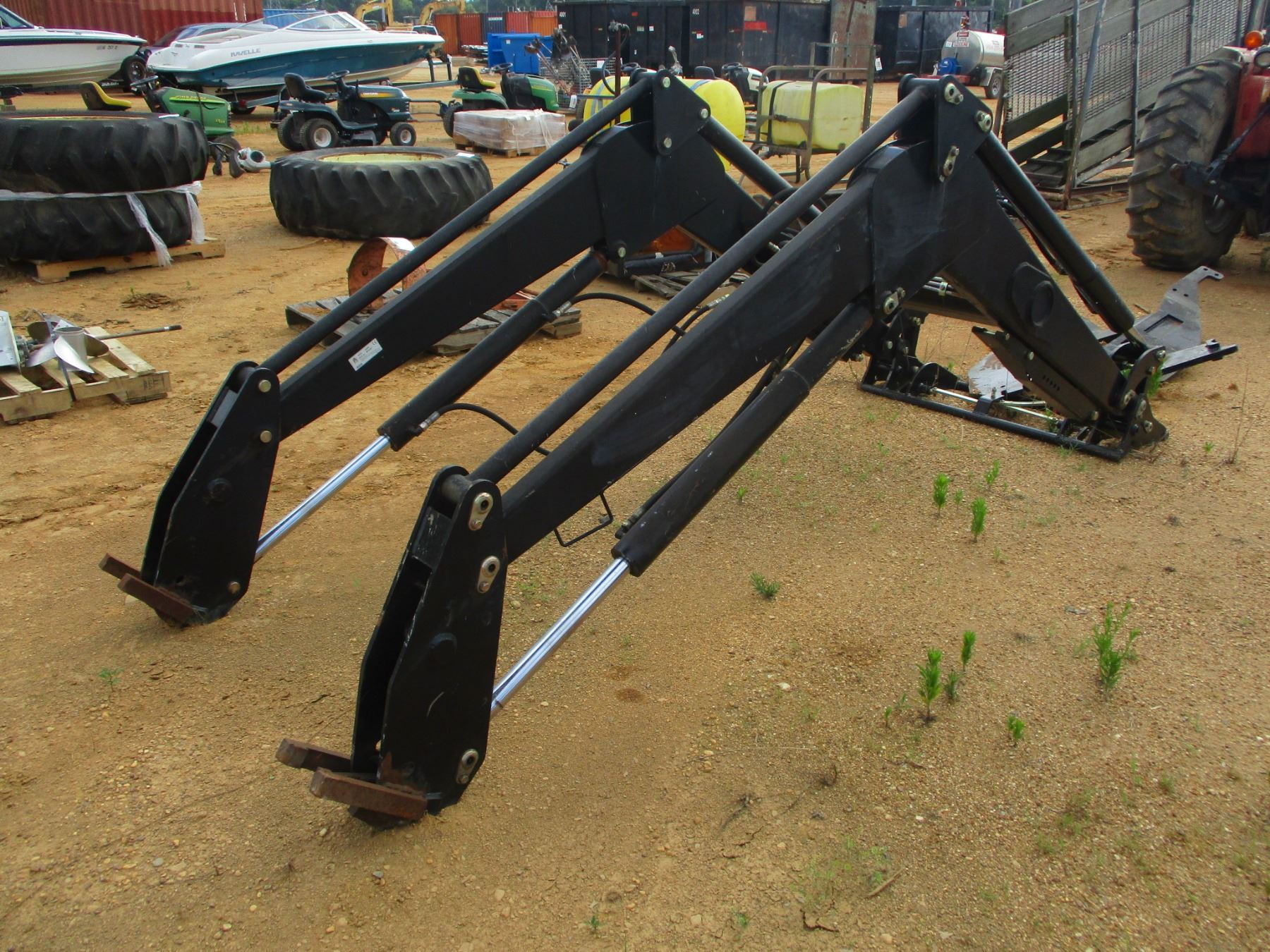 FRONT BUCKET ATTACHMENT, FIT FARM TRACTOR J.M. Wood Auction Company