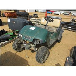 EZ GO GOLF CART, - W/ CHARGER (DOES NOT OPERATE)