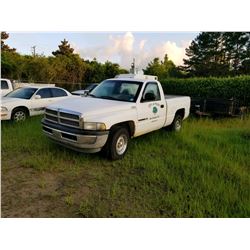 2001 DODGE R1500 PICKUP, VIN/SN:1B7HC16Y11S294379 - GAS ENGINE, A/T, CITY OWNED, SELLING ABSENTEE IN