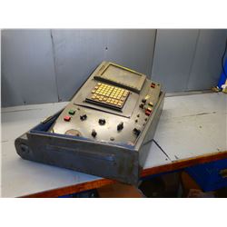 FANUC SERIES 180i-M CONTROL PANEL **** FOR PARTS ONLY--- SEE PICS!!