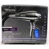 Image 1 : TRESEMME IONIC CERAMIC 1875W HAIR DRYER