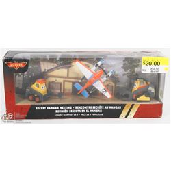 DISNEY PLANES 2 SECRET HANGER MEETING SET