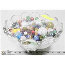 LARGE DECORATIVE BOWL FULL OF VINTAGE