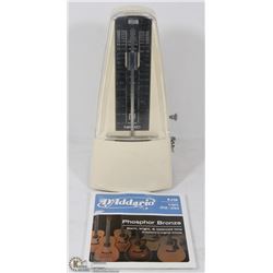 VINTAGE NIKKO SEIKI CO. LTD PENDULUM METRONOME