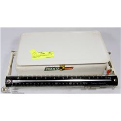 VINTAGE EXAKTA WEIGHT SCALE FOR KITCHEN