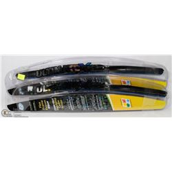 LOT OF 2 22" ULTIMATE X ALL SEASON WIPER BLADES