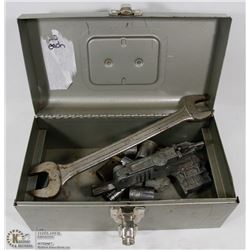 SNAPON AND BLUEPOINT SOCKETS AND RIDGE REAMER