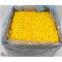 CASE OF YELLOW 8/10 PLASTIC PLUGS