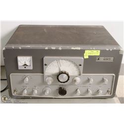 VINTAGE VIKING VALIANT II HAM RADIO TRANSMITTER