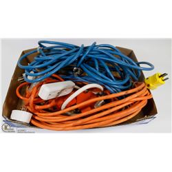 FLAT WITH 4 EXTENSION CORDS, POWER BAR & MULTI