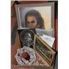 Image 1 : BOX W/ 3 RELIGIOUS PICTURES - 1 LARGE &
