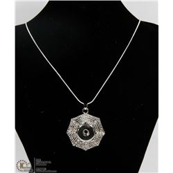 TIBETAN PENDANT CHAIN NECKLACE