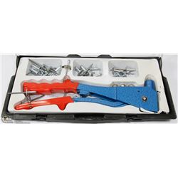 RIVETING SET IN A BOX