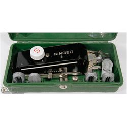 VINTAGE SINGER PORTABLE SEWING ATTACHMENT