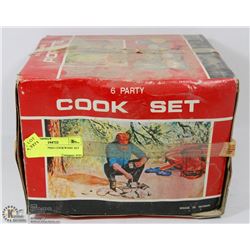 6 PARTY CAMPING COOKWARE SET