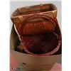 Image 1 : MOVING BOX OF ESTATE BASKETS
