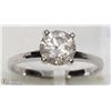 Image 2 : 46) 10K WHITE GOLD DIAMOND SOLITAIRE RING