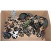 Image 1 : BOX W/COLLECTIBLE FIGURINES - WIZARD,