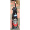 Image 1 : UPRIGHT BISSELL DEEP CLEAN ESSENTIAL