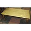 Image 1 : LIGHT BROWN SOLID WOOD COFFEE TABLE