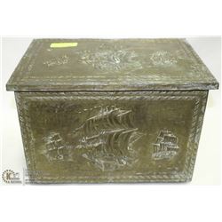 HAMMERED BRASS COVERED WOODEN BOX W/ DESIGN OF