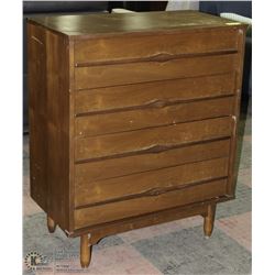 4 DRAWER DRESSER 18X34X42.