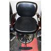 Image 1 : HYDRAULIC SALON CHAIR
