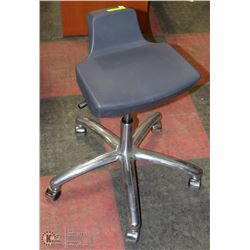 TECHNICIAN/PHYSICIAN  STOOL
