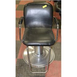 HYDRAULIC SALON CHAIR