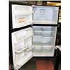 Image 2 : WHIRLPOOL GOLD TOP FREEZER/REFRIDGERATOR