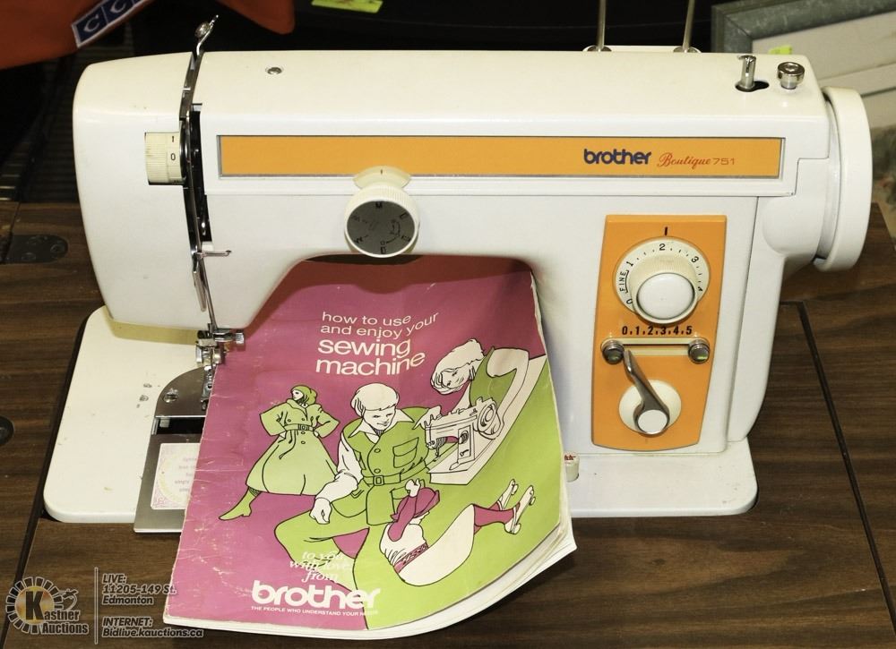 Brother Boutique 751 Sewing Machine And Table With