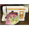 Image 2 : BROTHER BOUTIQUE 751 SEWING MACHINE AND TABLE WITH