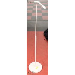 ADJUSTABLE SUIT COAT STAND FOR BEDROOM