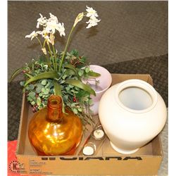 ESTATE FLAT WITH VASES AND MORE