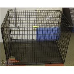 COLLAPSIBLE METAL DOG KENNEL SIZE MEDIUM -LARGE
