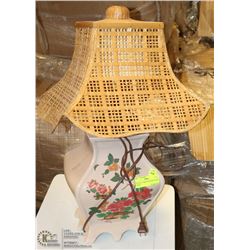 VINTAGE LAMP WITH WICKER LAMP SHADE.