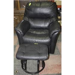 BLACK LEATHER ARMCHAIR W/FOOT STOOL